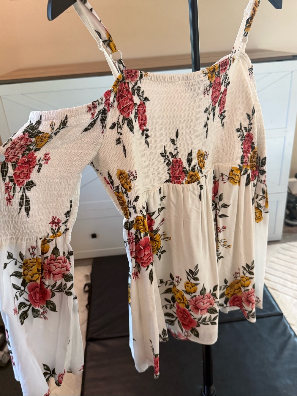 torrid White Floral Off-Shoulder Crop Top with Pink & Yellow Roses